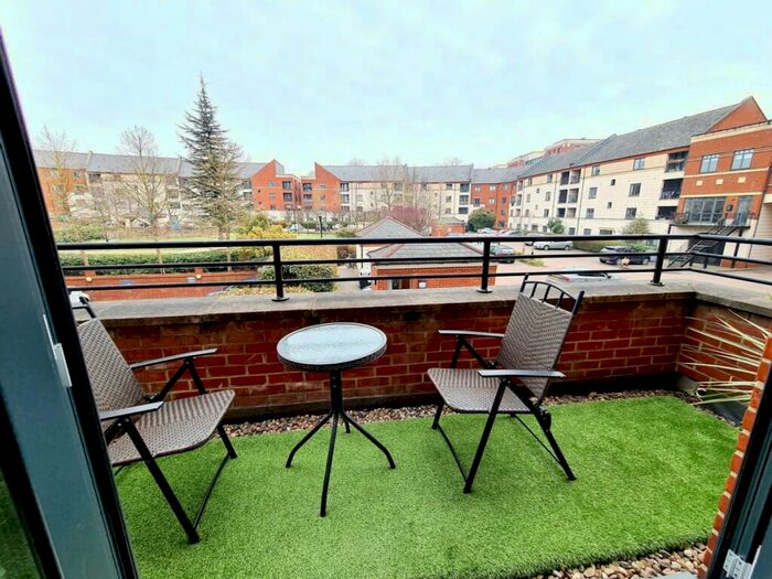 2 Bedroom Flat To Rent In Manor Garden, Holloway, N7