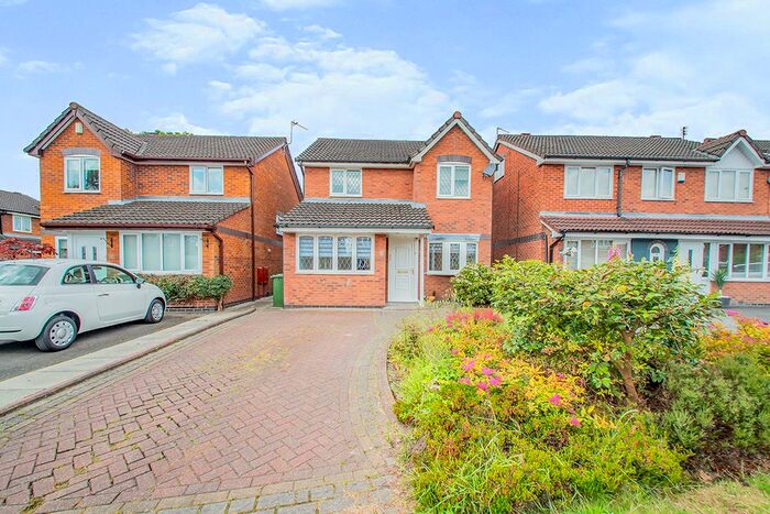 3 Bedroom Detached House To Rent In Highmeadow, Radcliffe, Manchester, Greater Manchester, M26