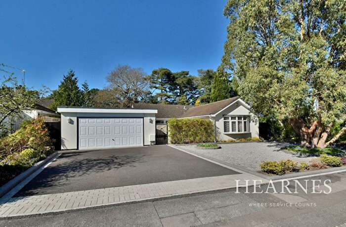 3 Bedroom Detached Bungalow For Sale In Larch Way, Ferndown, BH22