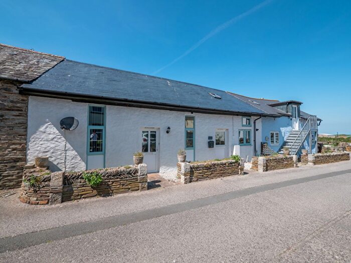 2 Bedroom Cottage For Sale In Fore Street, Tintagel, PL34