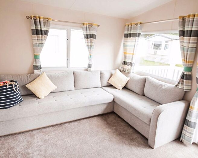 2 Bedroom Park Home For Sale In Priests Way, Swanage, BH19