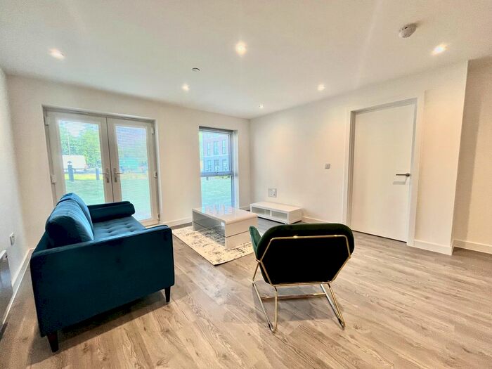 2 Bedroom Flat To Rent In Alexandra Park Apartments, Willow Road, Leeds, LS4