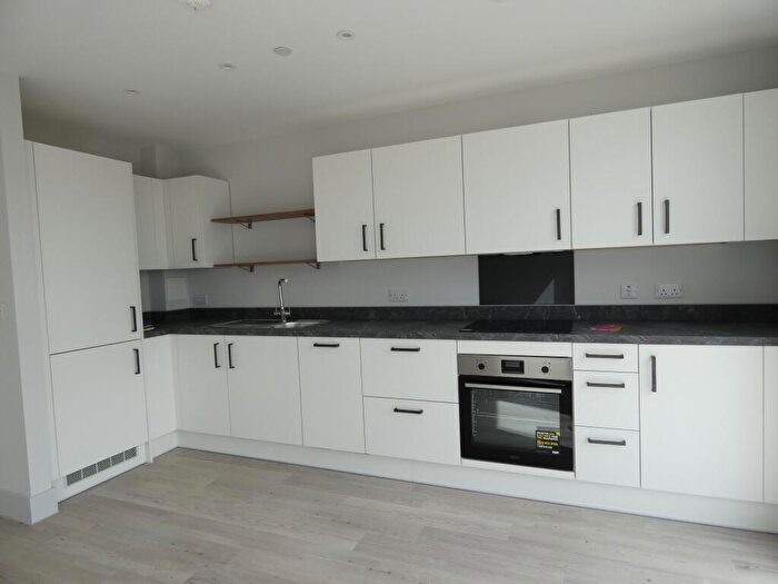 1 Bedroom Apartment To Rent In Beacon Heath, Exeter, EX4