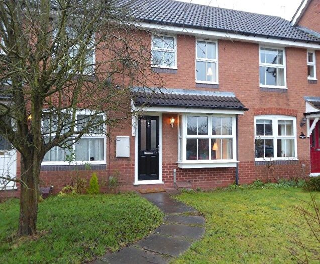 2 Bedroom Mews To Rent In Scaife Road, Bromsgrove, B60