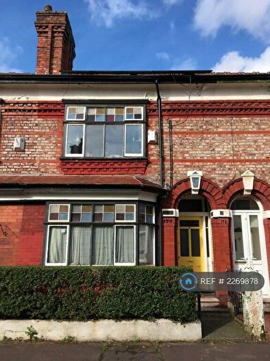 5 Bedroom Terraced House To Rent In Thurlby Street, Manchester, M13