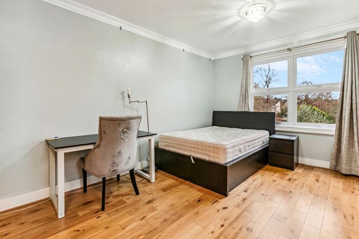 Studio To Rent In Fairmile Avenue, Streatham Vale, SW16