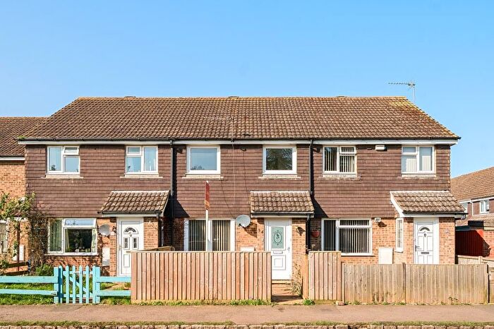 3 Bedroom Terraced House For Sale In Upper Arncott, Oxfordshire, OX25