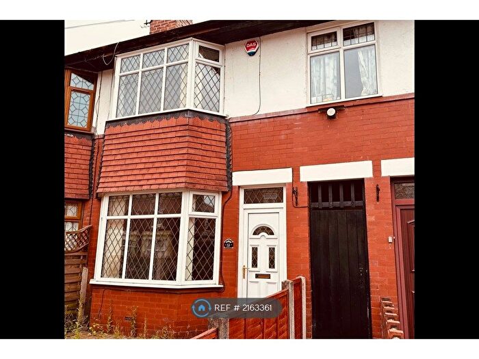 2 Bedroom Terraced House To Rent In Bank Place, Ashton-On-Ribble, Preston, PR2