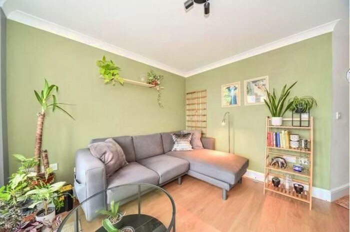 1 Bedroom Flat To Rent In Market Street, Bracknell, RG12