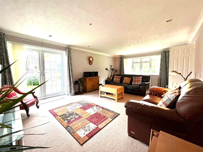 4 Bedroom Detached House For Sale In Summerdown Close, Off Summerdown Road, Eastbourne, BN20