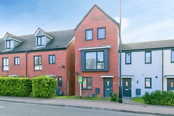 4 Bedroom End Terrace House For Sale In Ffordd Y Mileniwm, Barry, CF62