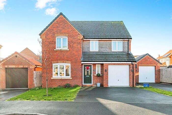 4 Bedroom Detached House For Sale In Bartlett Close, Corby, NN18