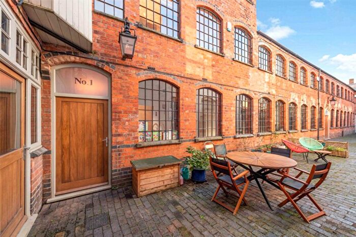 2 Bedroom End Of Terrace House For Sale In Fredrick Street, Birmingham, B1