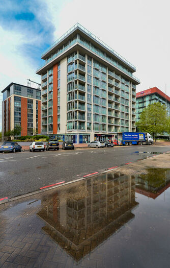 2 Bedroom Property To Rent In Western Gateway, London, E16