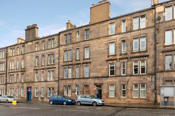 1 Bedroom Flat To Rent In Broughton Road, Edinburgh EH7
