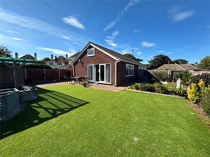 3 Bedroom Bungalow For Sale In St. Albans Road, Clacton-on-Sea, Essex, CO15