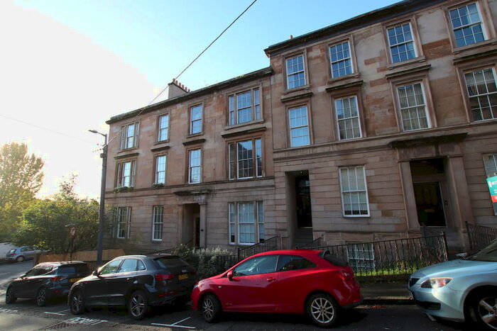 2 Bedroom Apartment To Rent In Glasgow Street, Kelvinbridge, G12