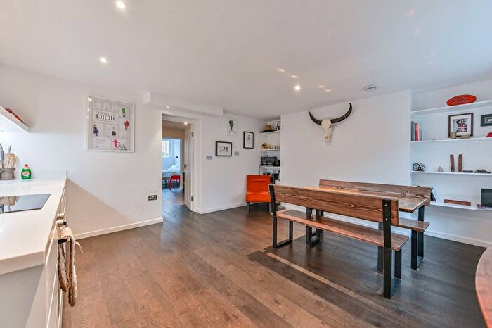 1 Bedroom Flat To Rent In St. Pauls Road, Canonbury, London, N1