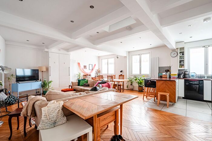 4 Bedroom Detached House For Sale In Lansdowne Drive, E8