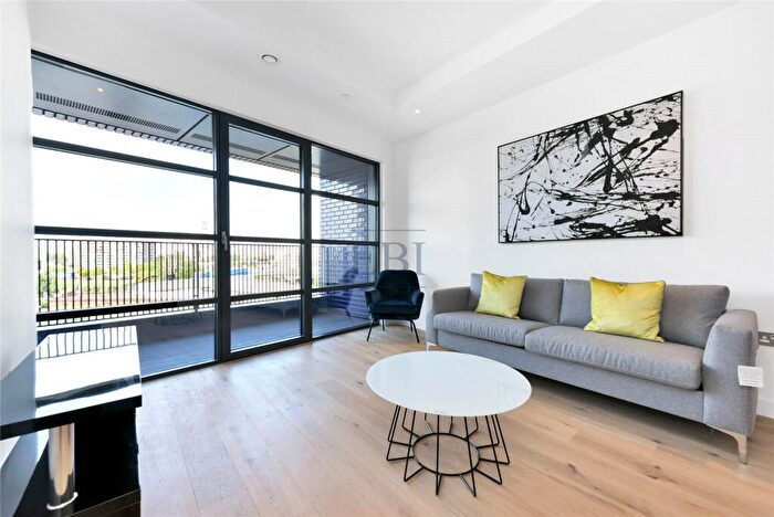 1 Bedroom Apartment To Rent In Bridgewater House, Lookout Lane, Canning Town, E14