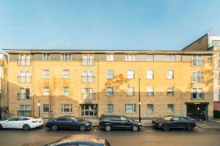 2 Bedroom Flat For Sale In Chicksand Street, Brick Lane, E1