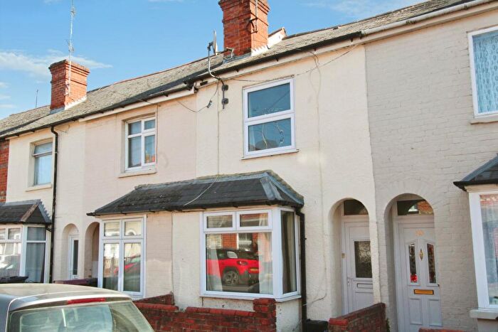 2 Bedroom Terraced House For Sale In Cranbury Road, Reading, RG30