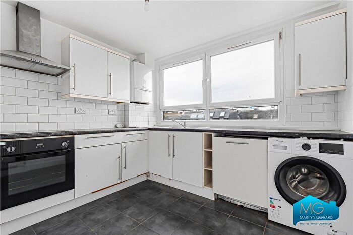3 Bedroom Flat To Rent In Georges Road, Holloway, London, N7