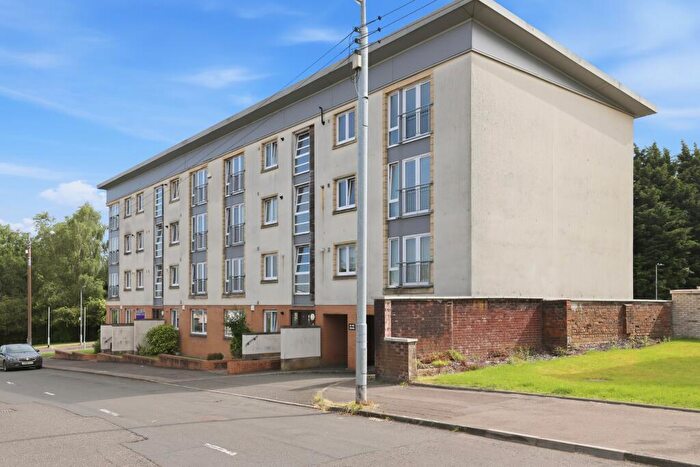 2 Bedroom Flat For Sale In Flat / Ashgill Road, Glasgow, G22