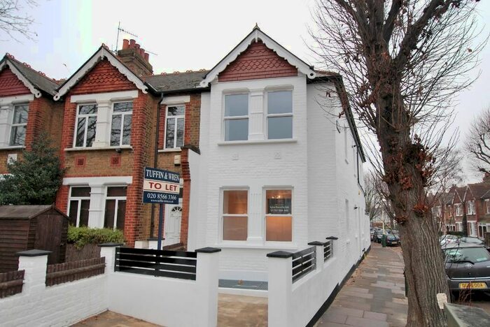 1 Bedroom Flat To Rent In Northfields Avenue, Ealing, London, W13