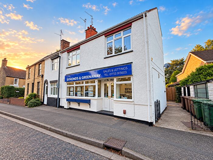 3 Bedroom Maisonette To Rent In The Green, Werrington Village, Peterborough, PE4