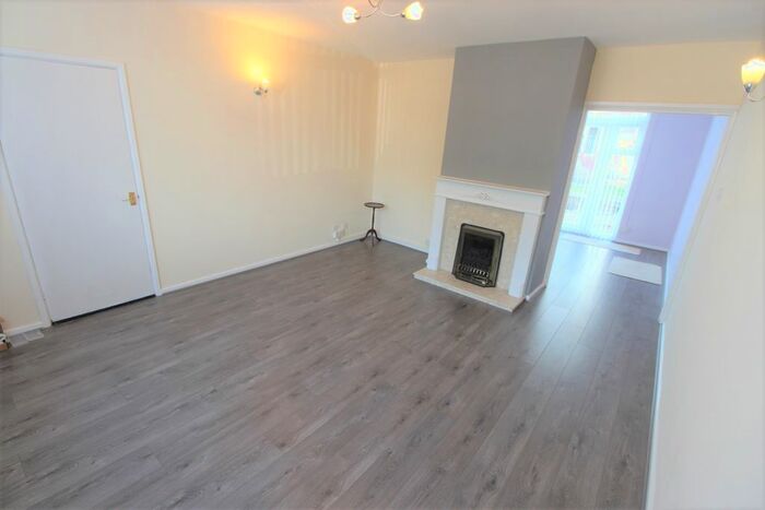 3 Bedroom Semi-Detached House To Rent In Charter Avenue, Coventry CV4