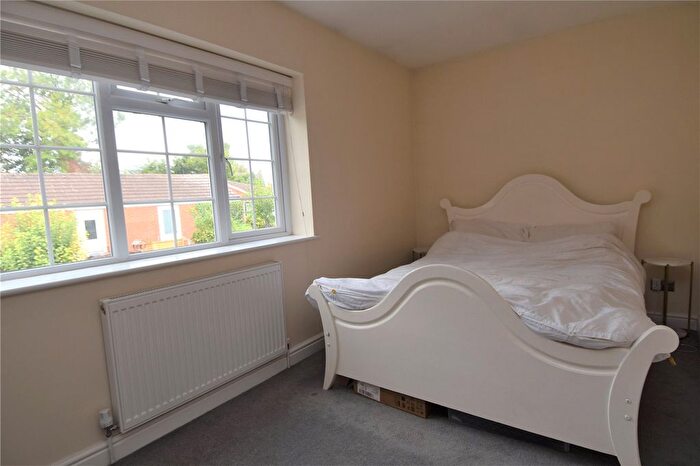 3 Bedroom Terraced House For Sale In Church Road, Droitwich, Worcestershire, WR9