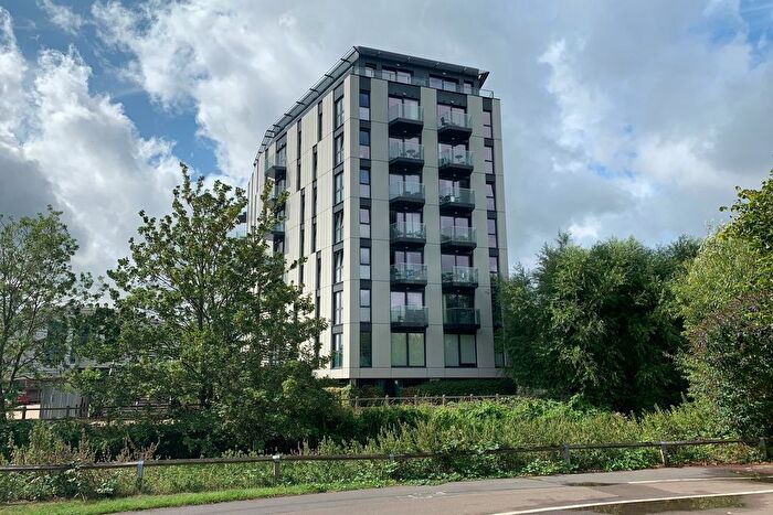 2 Bedroom Flat To Rent In Century Tower, Chelmsford, CM2