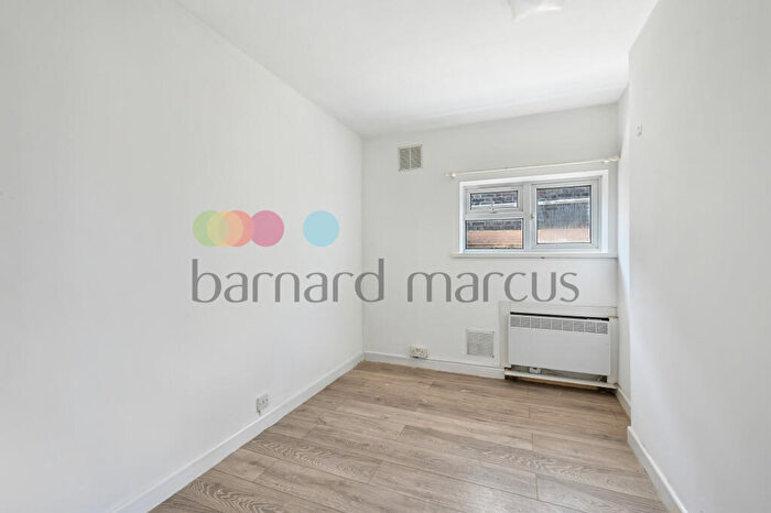 2 Bedroom Apartment To Rent In Canterbury Road, Croydon, CR0