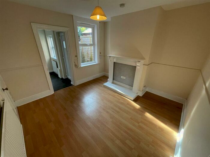 3 Bedroom Terraced House To Rent In Dover Street, Southwell, NG25
