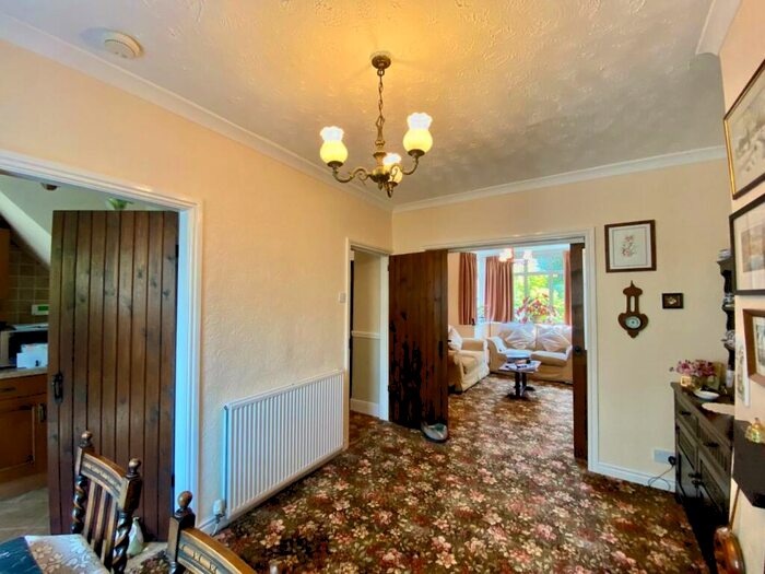3 Bedroom SemiDetached House For Sale In Rimmers Avenue, Formby