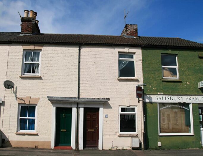 1 Bedroom Terraced House For Sale In Salisbury - West Street, SP2