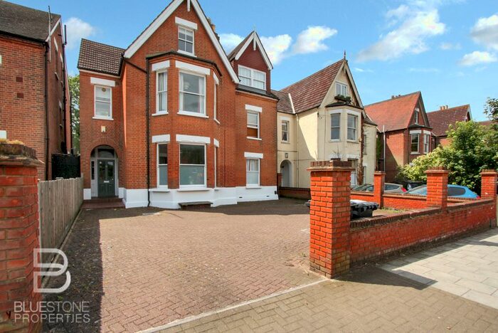 2 Bedroom Flat To Rent In Polworth Road, London, SW16