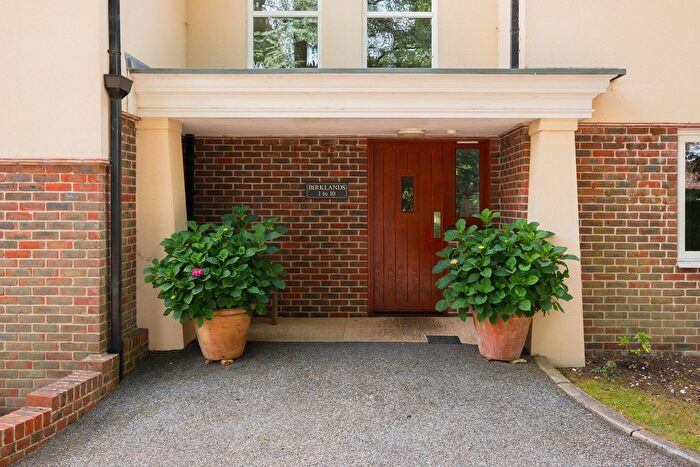 2 Bedroom Flat For Sale In Kithurst Lane, Storrington, RH20