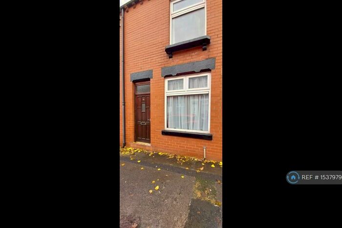 2 Bedroom Terraced House To Rent In Duxbury Street, Bolton, BL1