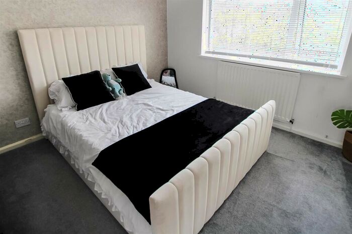 3 Bedroom Terraced House For Sale In Lee Green, Newton Aycliffe, DL5