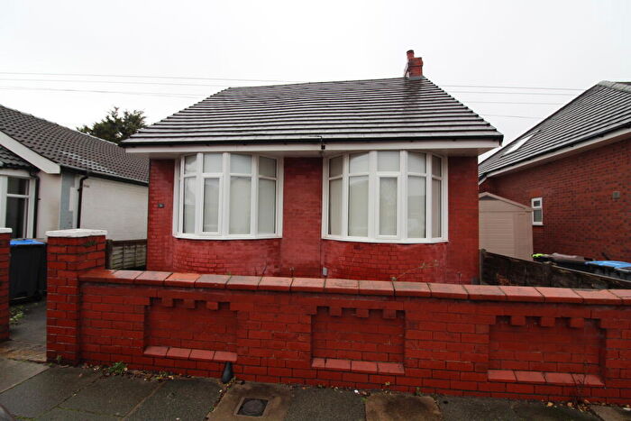 4 Bedroom Detached House For Sale In Harcourt Road, Blackpool, Lancashire, FY4