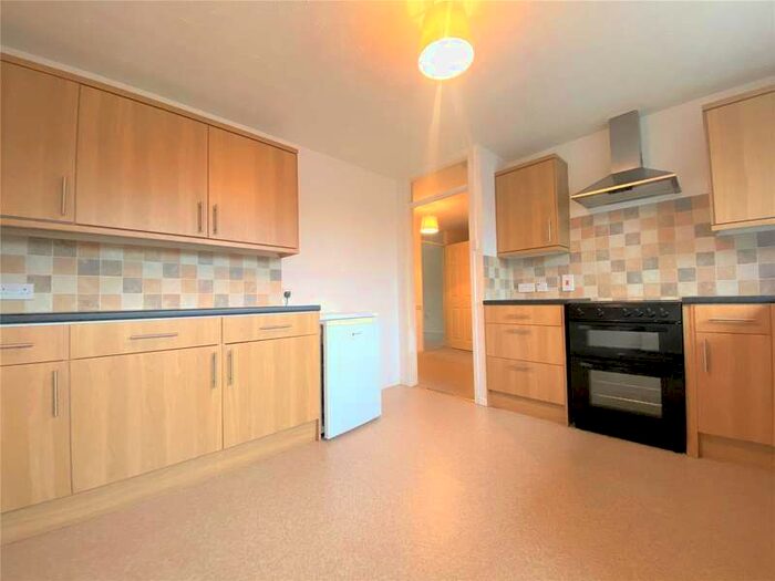 2 Bedroom Flat To Rent In High Street, Royal Wootton Bassett, Wiltshire, SN4