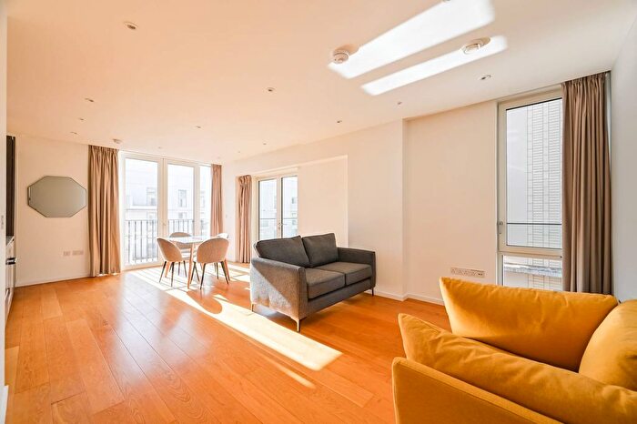 2 Bedroom Flat To Rent In East Village, Stratford, London, E20