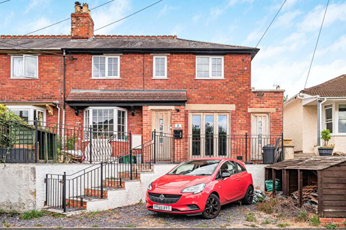 4 Bedroom Semi Detached House For Sale In Northfields Road, Nailsworth, GL6