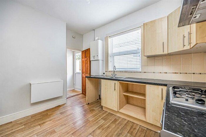 2 Bedroom Terraced House For Sale In Byron Road, Portsmouth, PO2