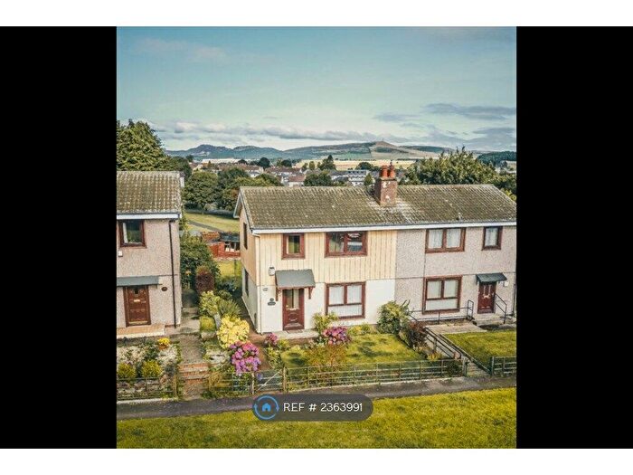 3 Bedroom Semi-Detached House To Rent In Eskdale Avenue, Dundee, DD3