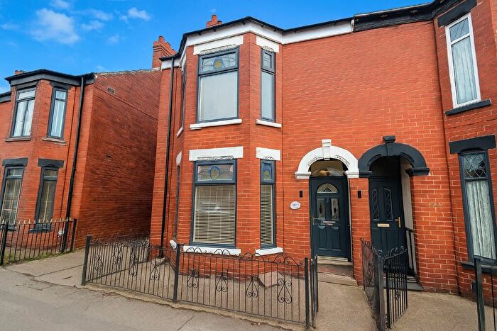 3 Bedroom End Of Terrace House To Rent In Summergangs Road, Hull, East Riding Of Yorkshire, HU8