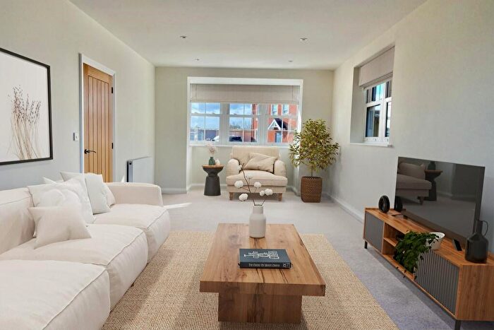4 Bedroom Detached House For Sale In Warmwell Road, Crossways, Dorchester, DT2