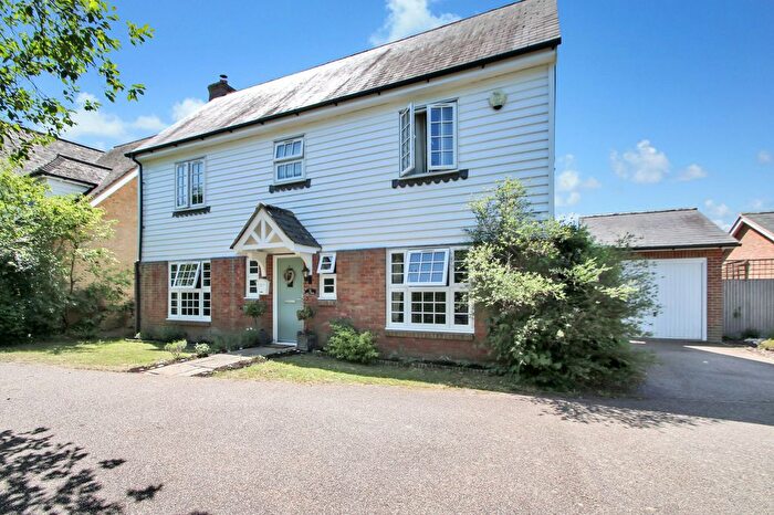 4 Bedroom Detached House For Sale In Woodgates Close, High Halden, TN26